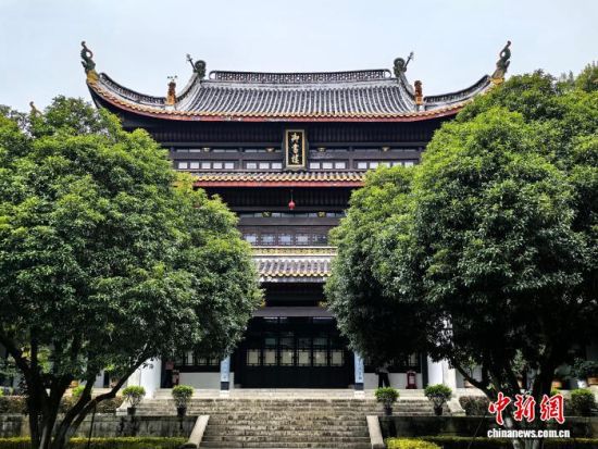 湖南大学岳麓书院御书楼。记者 曾玥 摄 湖南大学岳麓书院御书楼。记者 曾玥 摄