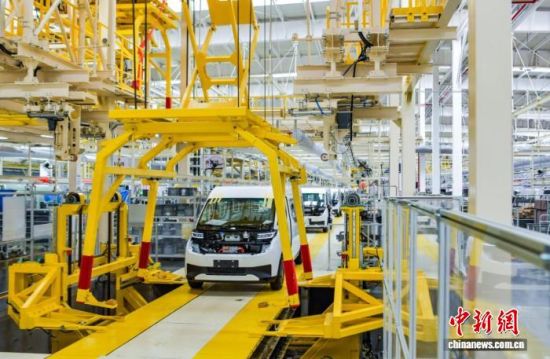 吉利远程总装生产车间。方阳 摄 吉利远程总装生产车间。方阳 摄