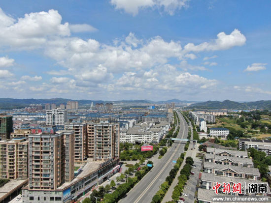 中方县城一角。 中方县城一角。