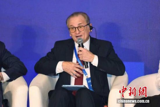 11ÔÂ3ÈÕ£¬µÚÆß½ìÖз¨ÎÄ»¯ÂÛ̳ƽÐÐÂÛ̳¡¶È˹¤ÖÇÄÜÓëÎÄ»¯´´Ð¡·ÔÚ³¤É³¾ÙÐС£Í¼Îª·¨¹úάÍúµÏ(Vivendi)ÑÇÖÞίԱ»áÃØÊ鳤¡¢ººÍþÊ¿¼¯ÍÅÖ´Ðи±×ܲÃÄ«°×(Pascal Dasseux)ÔÚÆ½ÐÐÂÛ̳ÉÏ·¢ÑÔ¡£(ÖÐÐÂÍø Ñ·å Éã) 11ÔÂ3ÈÕ£¬µÚÆß½ìÖз¨ÎÄ»¯ÂÛ̳ƽÐÐÂÛ̳¡¶È˹¤ÖÇÄÜÓëÎÄ»¯´´Ð¡·ÔÚ³¤É³¾ÙÐС£Í¼Îª·¨¹úάÍúµÏ(Vivendi)ÑÇÖÞίԱ»áÃØÊ鳤¡¢ººÍþÊ¿¼¯ÍÅÖ´Ðи±×ܲÃÄ«°×(Pascal Dasseux)ÔÚÆ½ÐÐÂÛ̳ÉÏ·¢ÑÔ¡£(ÖÐÐÂÍø Ñ·å Éã)