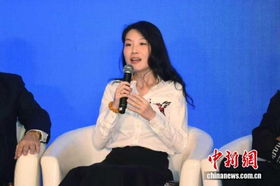 11ÔÂ3ÈÕ£¬µÚÆß½ìÖз¨ÎÄ»¯ÂÛ̳ƽÐÐÂÛ̳¡¶È˹¤ÖÇÄÜÓëÎÄ»¯´´Ð¡·ÔÚ³¤É³¾ÙÐС£Í¼ÎªßÙÁ¨ßÙÁ¨¹«¹²Õþ²ßÑо¿ÔºÔº³¤Â¬ÑžýÔÚÆ½ÐÐÂÛ̳ÉÏ·¢ÑÔ¡£(ÖÐÐÂÍø Ñ·å Éã) 11ÔÂ3ÈÕ£¬µÚÆß½ìÖз¨ÎÄ»¯ÂÛ̳ƽÐÐÂÛ̳¡¶È˹¤ÖÇÄÜÓëÎÄ»¯´´Ð¡·ÔÚ³¤É³¾ÙÐС£Í¼ÎªßÙÁ¨ßÙÁ¨¹«¹²Õþ²ßÑо¿ÔºÔº³¤Â¬ÑžýÔÚÆ½ÐÐÂÛ̳ÉÏ·¢ÑÔ¡£(ÖÐÐÂÍø Ñ·å Éã)