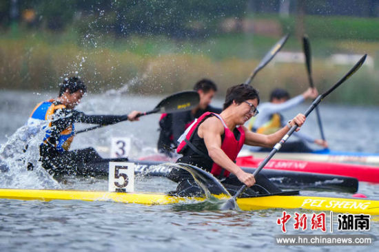 Ñ¡ÊÖÕýÔÚ±ÈÈü¡£Ö÷°ì·½¹©Í¼ Ñ¡ÊÖÕýÔÚ±ÈÈü¡£Ö÷°ì·½¹©Í¼