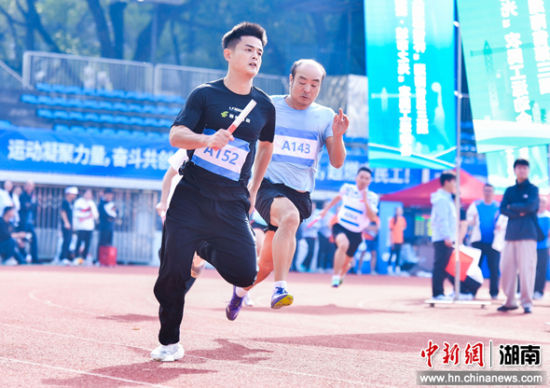 Å©Ãñ¹¤Ô˶¯»áÏÖ³¡¡£Ö÷°ì·½ ¹©Í¼ Å©Ãñ¹¤Ô˶¯»áÏÖ³¡¡£Ö÷°ì·½ ¹©Í¼