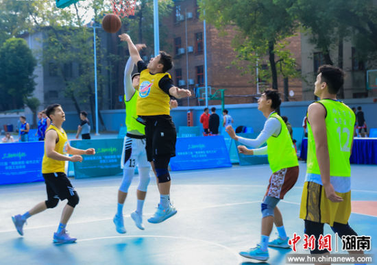 Å©Ãñ¹¤Ô˶¯»áÏÖ³¡¡£Ö÷°ì·½ ¹©Í¼ Å©Ãñ¹¤Ô˶¯»áÏÖ³¡¡£Ö÷°ì·½ ¹©Í¼