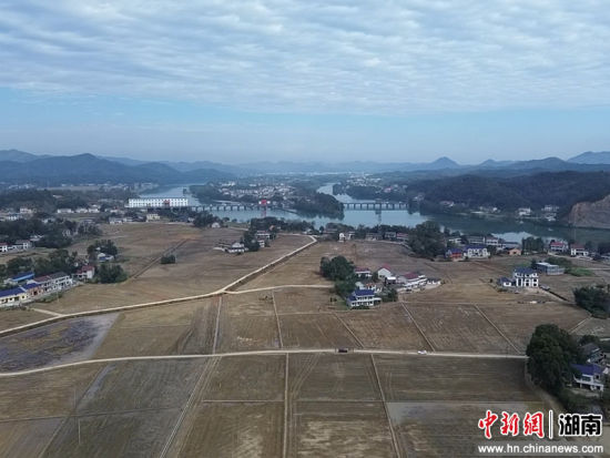 �����ϴ��޽���߱�׼ũ�ｨ����Ŀһ�ǡ� ������ ��