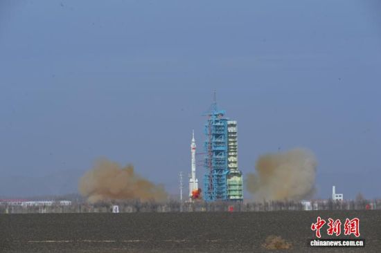 汪江波 摄 汪江波 摄