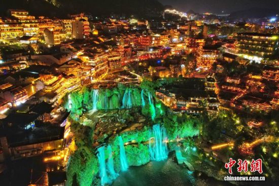 124Ϊٲϵǧ򡱺˳ܽҹĻ˹ʣ60ٲӿ¥Ӱ財2025111£ܽѽӴƱο30.8ˣΪŹδ򿨵ءͼΪܽҹ(˻Ƭ)