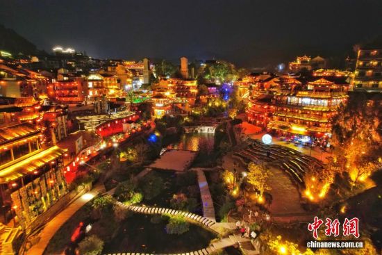 124Ϊٲϵǧ򡱺˳ܽҹĻ˹ʣ60ٲӿ¥Ӱ財2025111£ܽѽӴƱο30.8ˣΪŹδ򿨵ءͼΪܽҹ(˻Ƭ)