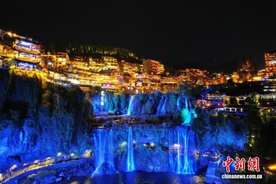 124Ϊٲϵǧ򡱺˳ܽҹĻ˹ʣ60ٲӿ¥Ӱ財2025111£ܽѽӴƱο30.8ˣΪŹδ򿨵ءͼΪܽҹ(˻Ƭ)