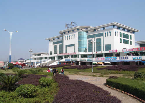 湖南省汨罗市弘扬龙舟文化推进经济发展侧记(