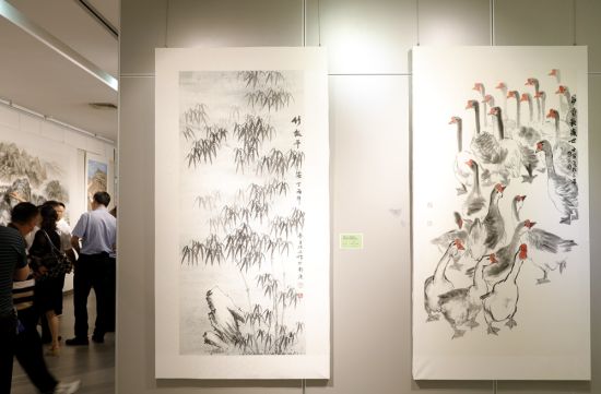 两百余幅武冈美术书法摄影作品精品亮相长沙
