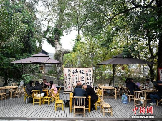 ����ǧ����䡰����� ���ܳ������г�