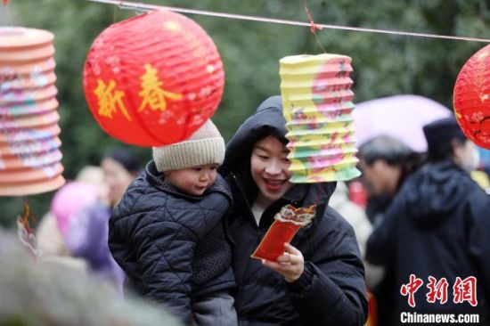 湘西税务：早春备播抢农时 税惠春风助农忙