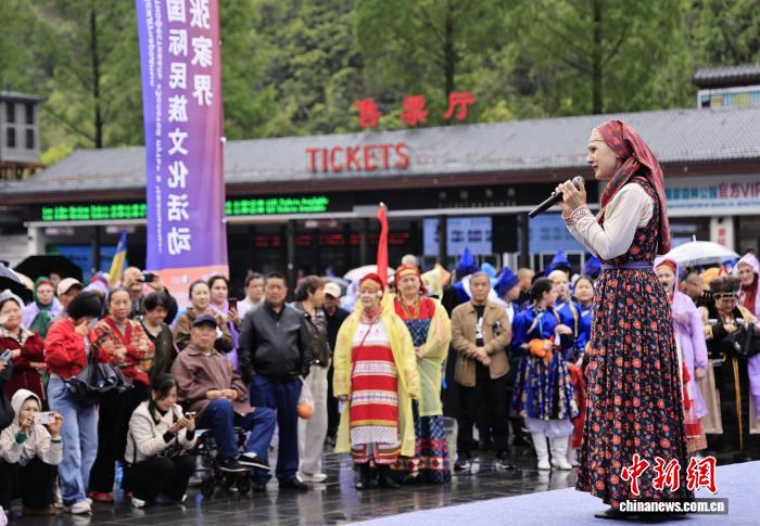 ����˹���顰��½���żҽ� �ж��Ļ��������������