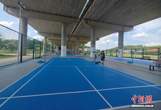 �����˾������������5��������64%