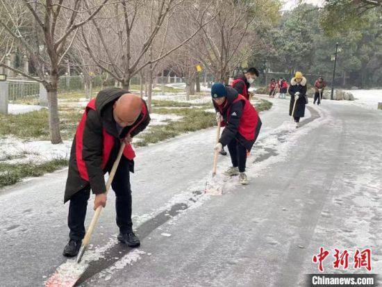 法拍房市场升温 “捡漏”仍需谨慎