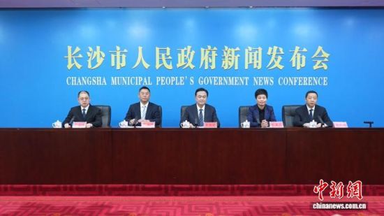 ɳСʮ塱ϵзῪŸߵרС췽ͼ