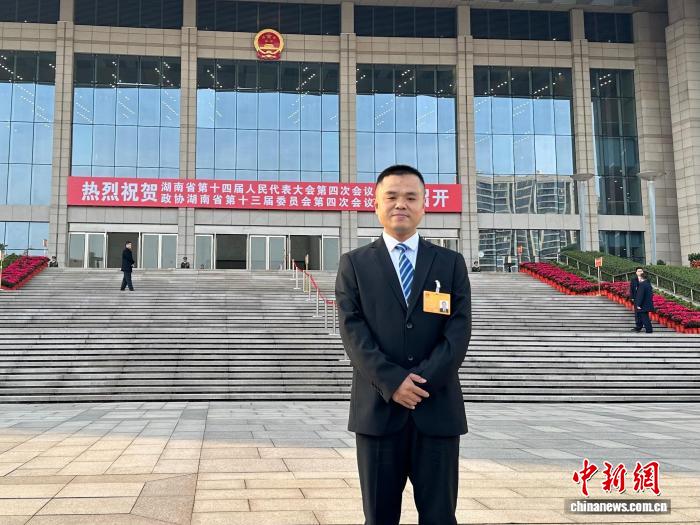 �����Ȱ���ϯ�������� ������չ�����ײ߿����³�